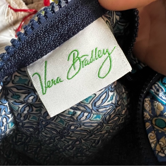 Vera Bradley Large Duffel Weekender Bag Bayou Print Blue Yellow Floral Travel - Picture 8 of 9